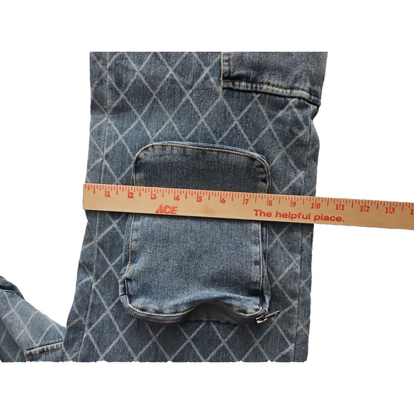 Fashion Nova Denim Jeans Cargo Pockets Cross Hatch 22x32 NWT - Picture 9 of 16